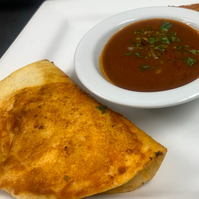 34. Quesa Birria.